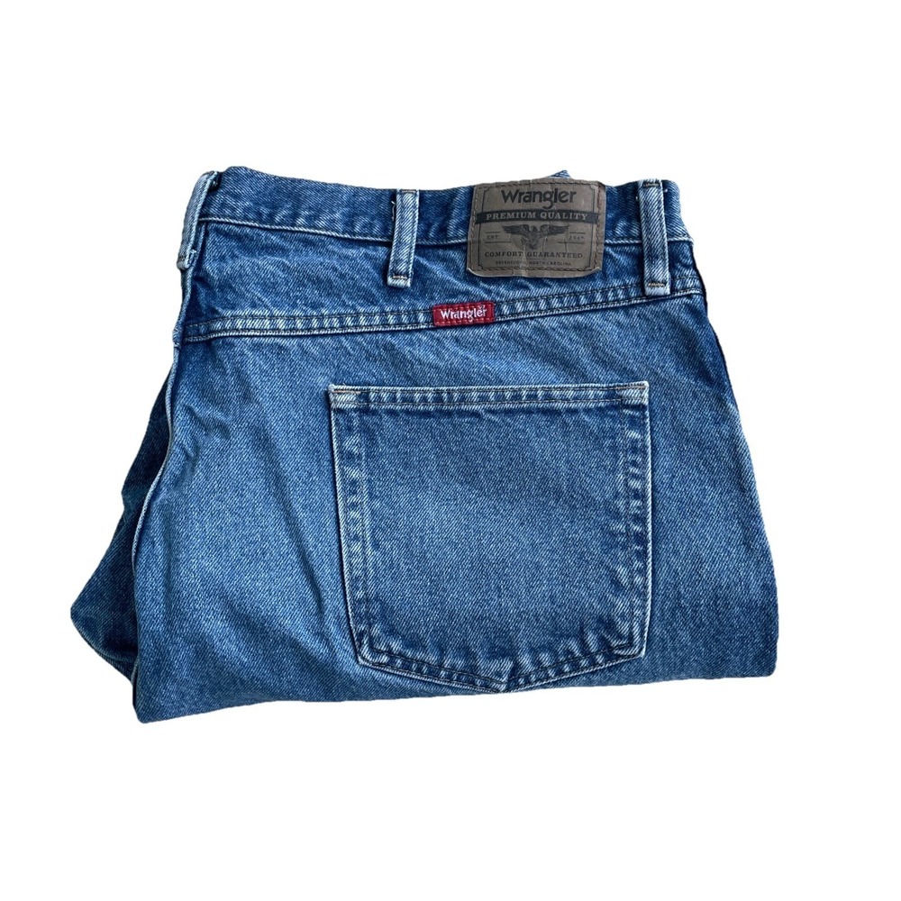 Wrangler Quality Mens‎ Blue Straight Leg Denim Jeans 42x30 Medium Wash Mid Rise